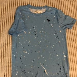 Boys Abercrombie T shirt. Size 11/12.